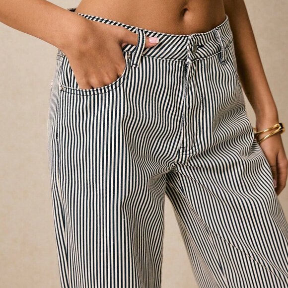 Dark Wash Casual Women's Striped Denim Jeans - Picture 3 of 6